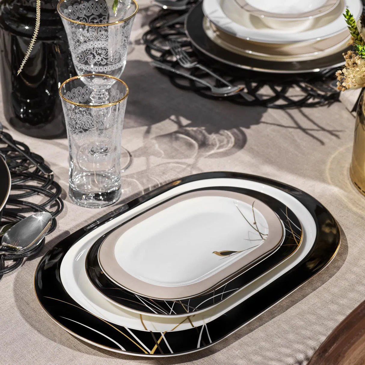 SCHAFER Tılsım Charm Siyah Yemek Takımı - 60 Parça