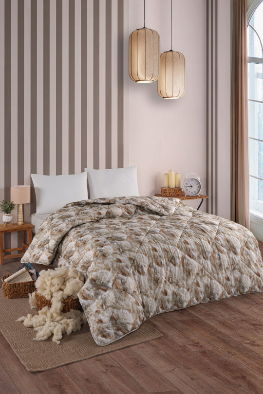 Uysal Home Merinos Kuzu Yünü Yorgan %100 Pamuklu Kuzu Desenli V2 Çift Kişilik