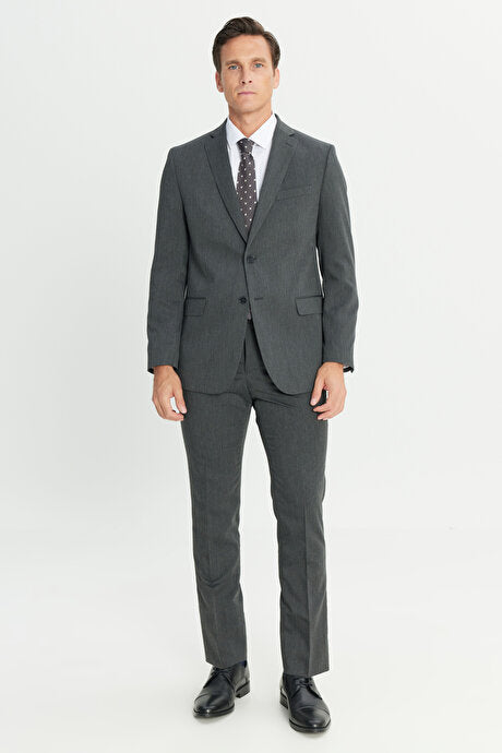 Slim Fit Dar Kesim Mono Yaka Takım Elbise
