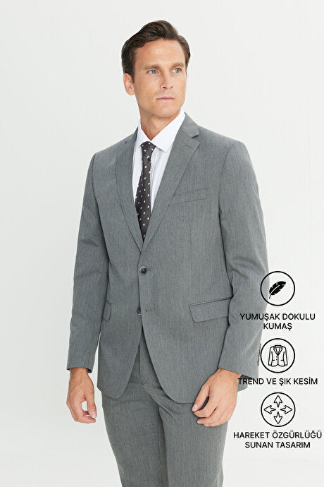 Slim Fit Dar Kesim Mono Yaka Takım Elbise