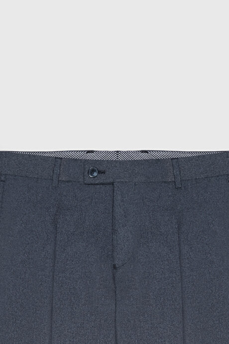 Slim Fit Dar Kesim Kırlangıç Yaka Kareli Kapak Cepli Esnek Koyu Gri Takım Elbise