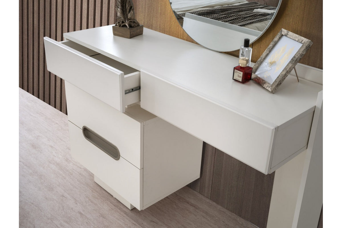 KUMSAL · YATAK ODASI TAKIMI %100 MDF