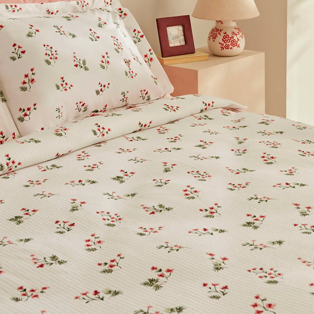 Karaca Home Silvie %100 Pamuk Çift Kişilik Pike Takımı Kırmızı