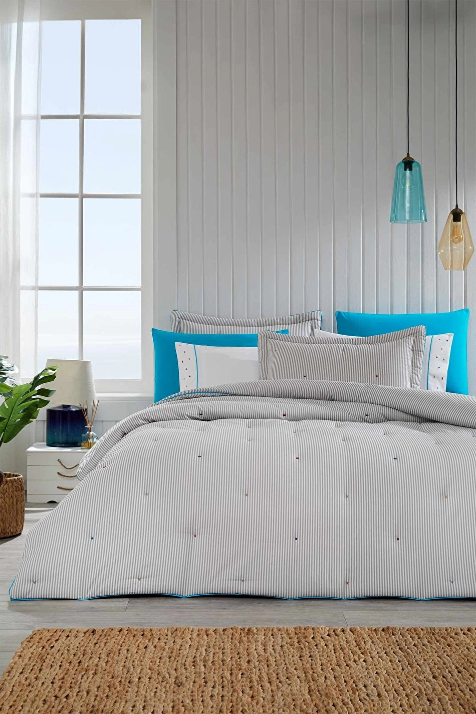 Özdilek
Comforter Orient Çift Kişilik Uyku Seti