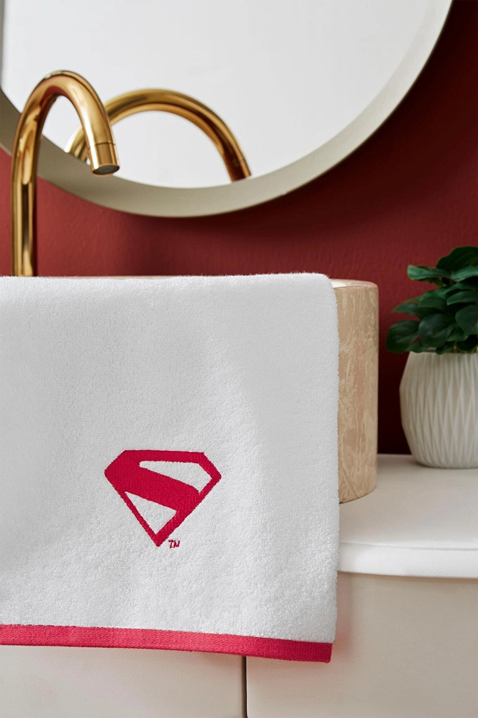 Özdilek
Supergirl Krypto Lisanslı Havlu Seti