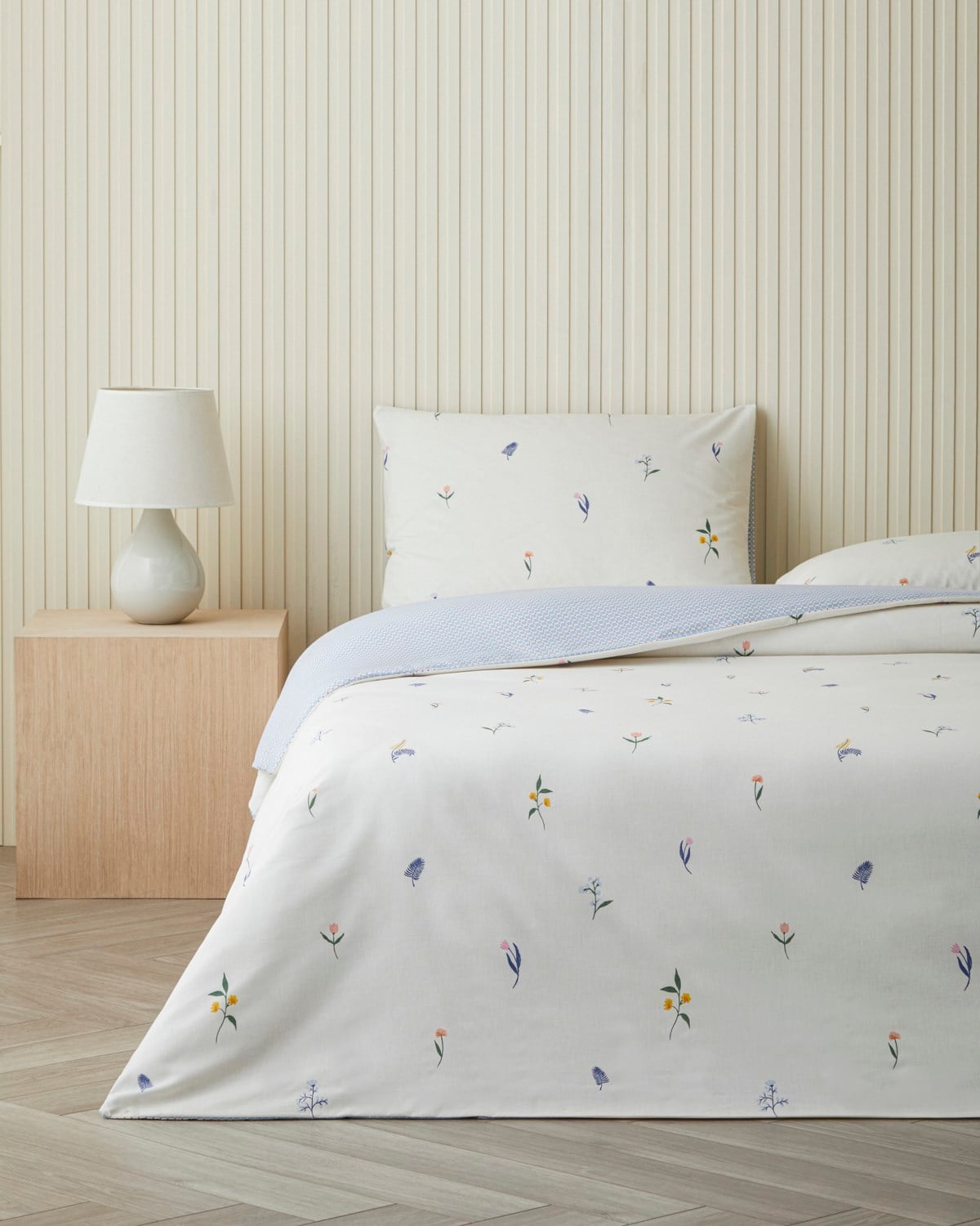 Flowery Kolay Ütülenir Tek Kişilik Çarşaflı Nevresim Takımı 160x220 cm Mavi - Yeşil
