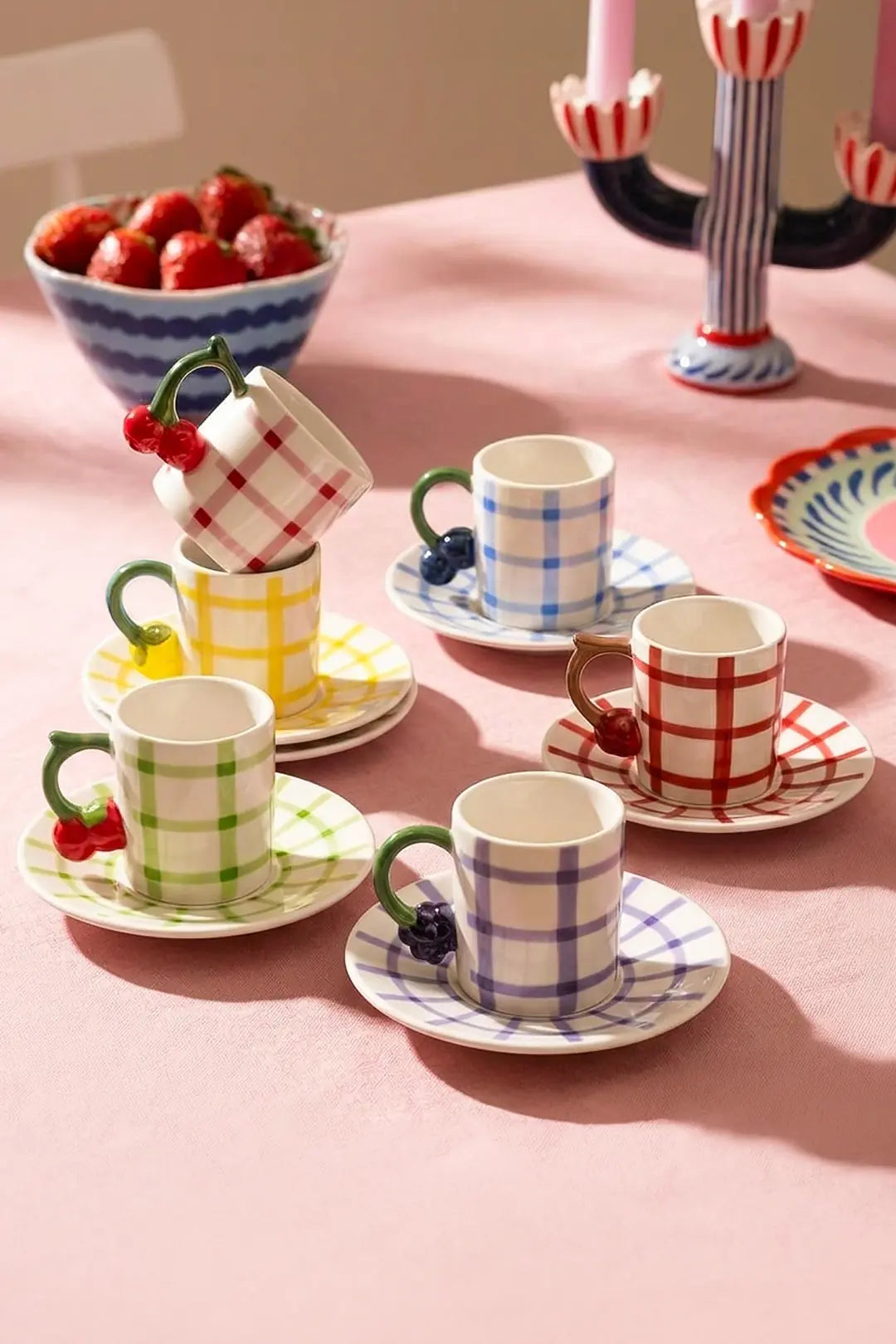 Kitchen Life 12 Parça 6 Kişilik Ekose Desenli Meyve Figürlü Porselen Kahve Fincan Takımı 100 ml
