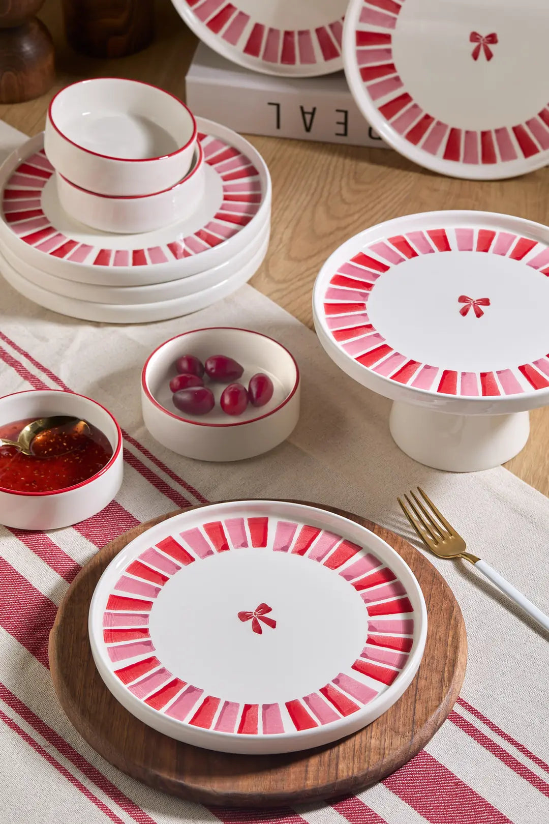 Kitchen Life Handmade 11 Parça Ribbon Ayaklı Sunum Standlı Kahvaltı Takımı - Kurdelalı Kahvaltı Takımı