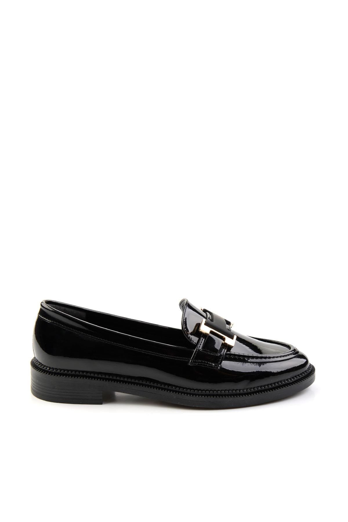 Bambi Siyah Kadın Loafer Ayakkabı K01216100008