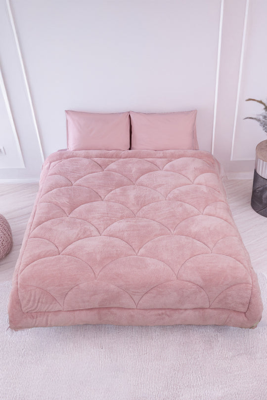 Uysal Home Welsoft Yorgan %100 Pamuklu Akfil Midye Desen Pudra Battal Boy