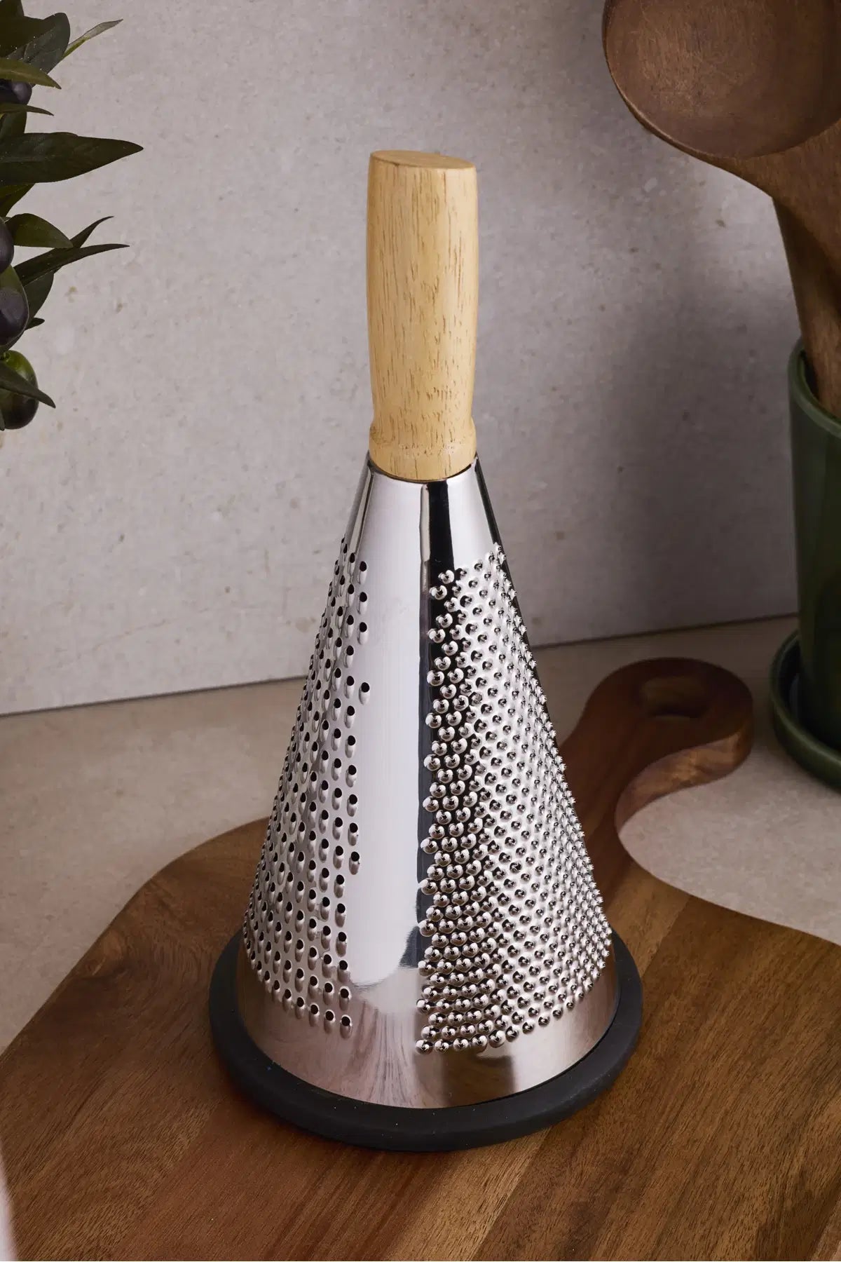 PEROTTI Grattugia Bambu Saplı Rende 23 cm Kaymaz Tabanlı Ergonomik