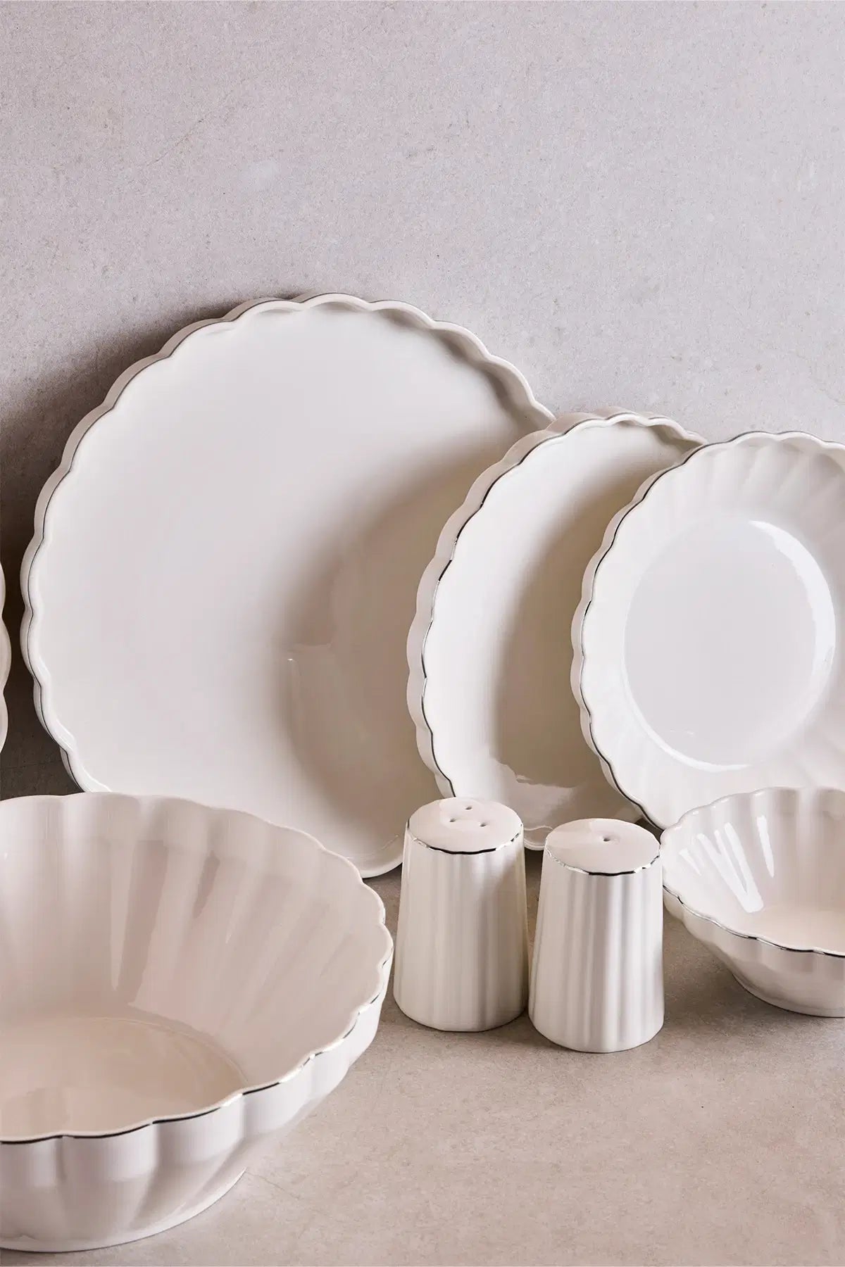 PEROTI Istanbul Platin - 29 Parça Yemek Takimi