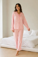 Bella Notte Pembe Beyaz Pötikare Fırfır Yaka Bağlama Detaylı Uzun Kollu Pijama Takımı 61253 - Pembe