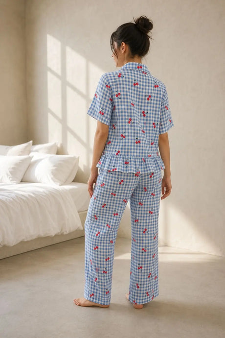 Bella Notte Kadın Mavi Pötikare Kiraz Desenli Fırfırlı Pijama Takımı 61239 - Mavi