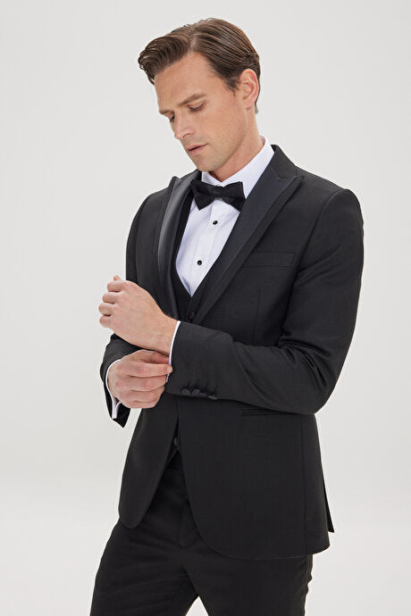Slim Fit Dar Kesim Kırlangıç Yaka Balıksırtı Desenli Siyah Smokin Takım