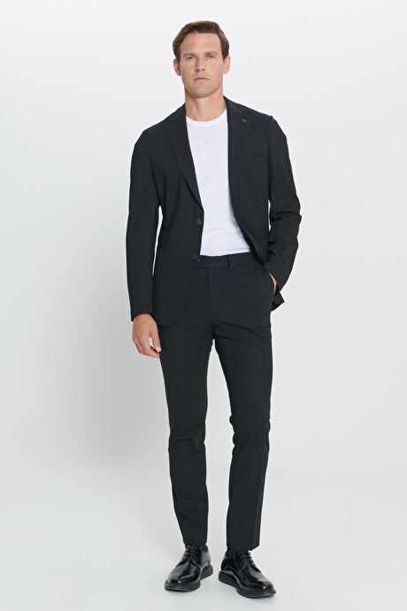 Slim Fit Dar Kesim Mono Yaka Yünlü Siyah Takım Elbise