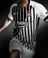 NIKE BEŞİKTAŞ FORMA 26-27 Siyah - Beyaz