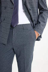 Slim Fit Dar Kesim Kırlangıç Yaka Kareli Kapak Cepli Esnek Koyu Gri Takım Elbise