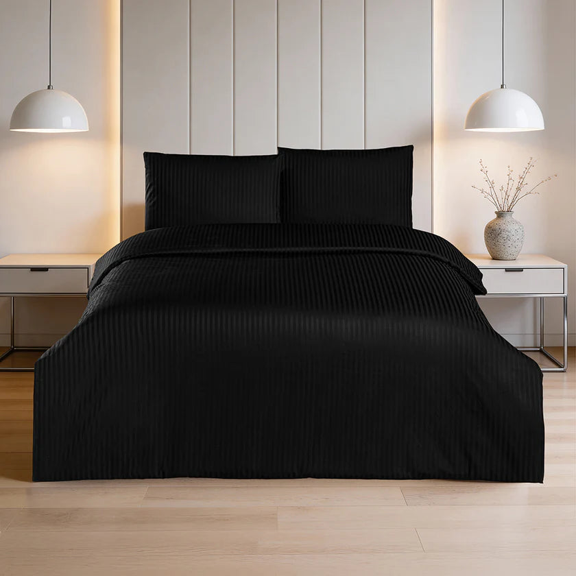 Linestyle King Size Kişilik %100 Pamuk Saten (90 Tel) Nevresim Seti Siyah (3 Parça)