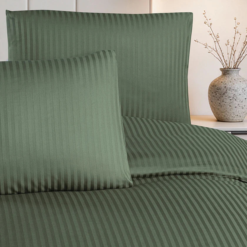 Linestyle Çift Kişilik %100 Pamuk Saten (90 Tel) Nevresim Seti Haki (3 Parça)