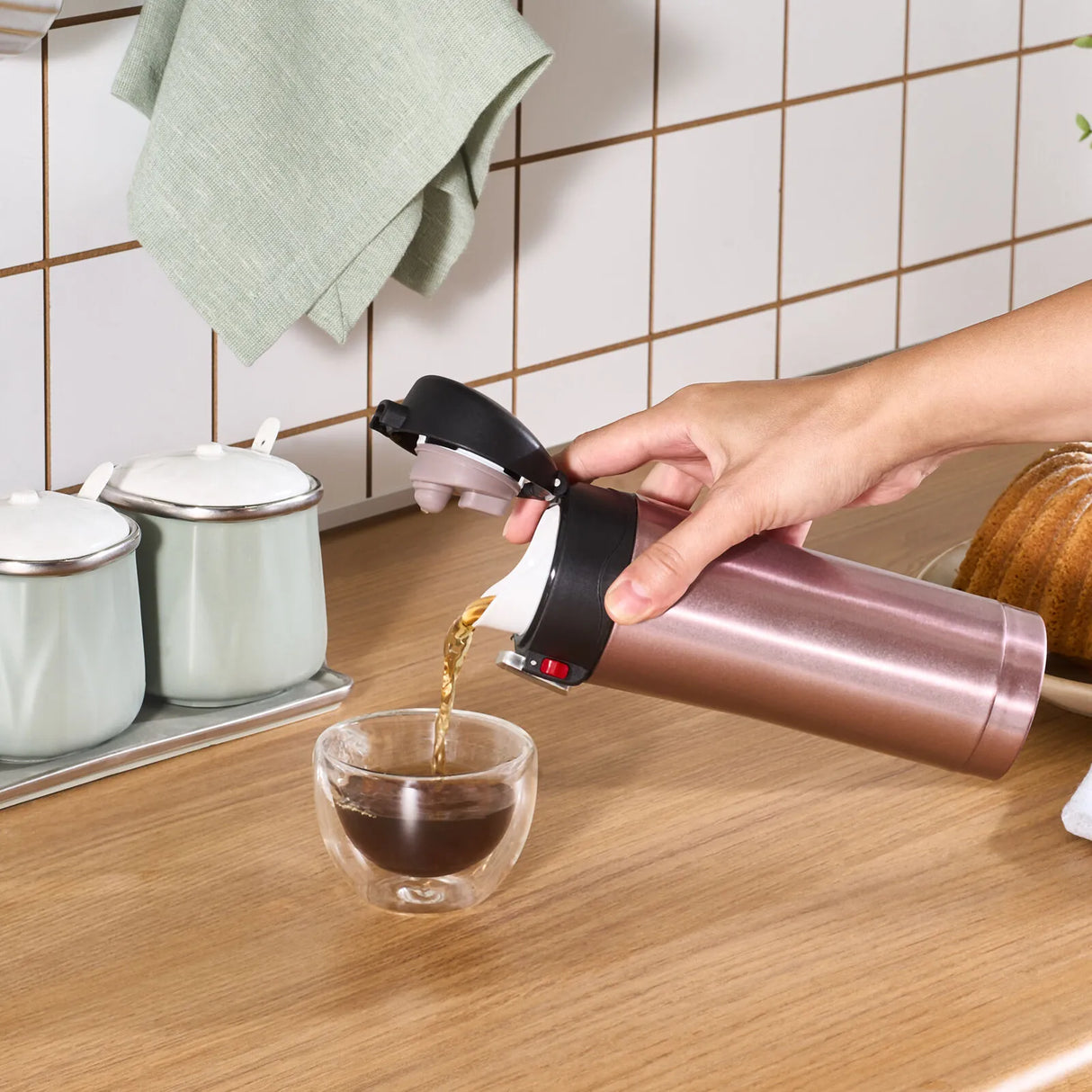 Karaca Pluton Çelik Sızdırmaz Termos Rose Gold 450 ml