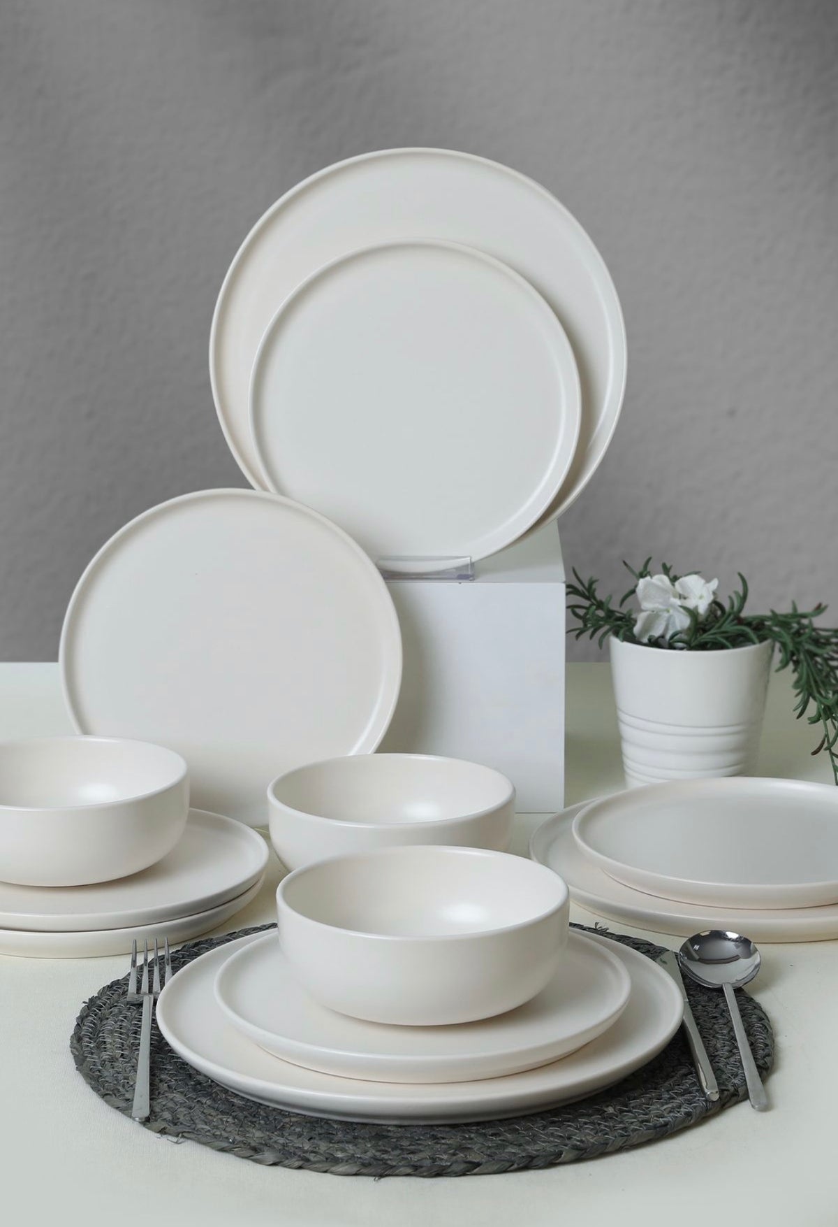 KERAMIKA Nordic Mat Beyaz Yemek Takımı 18 Parça 6 Kişilik 022