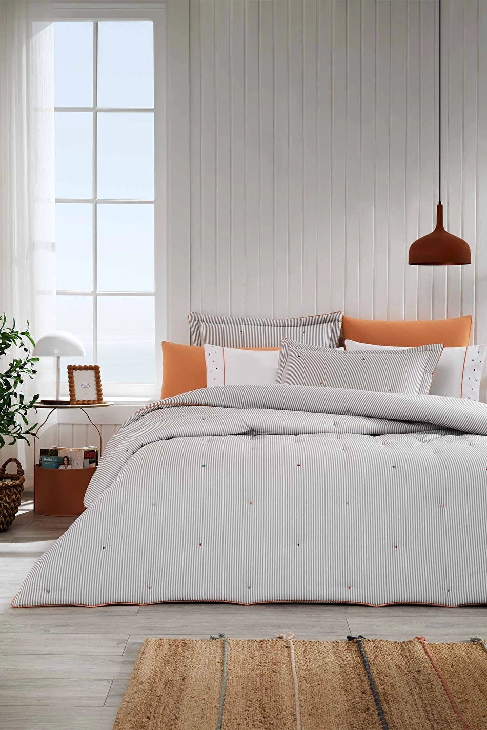 Özdilek
Comforter Orient Çift Kişilik Uyku Seti