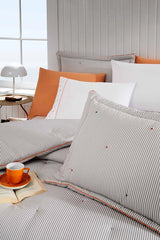 Özdilek
Comforter Orient Çift Kişilik Uyku Seti