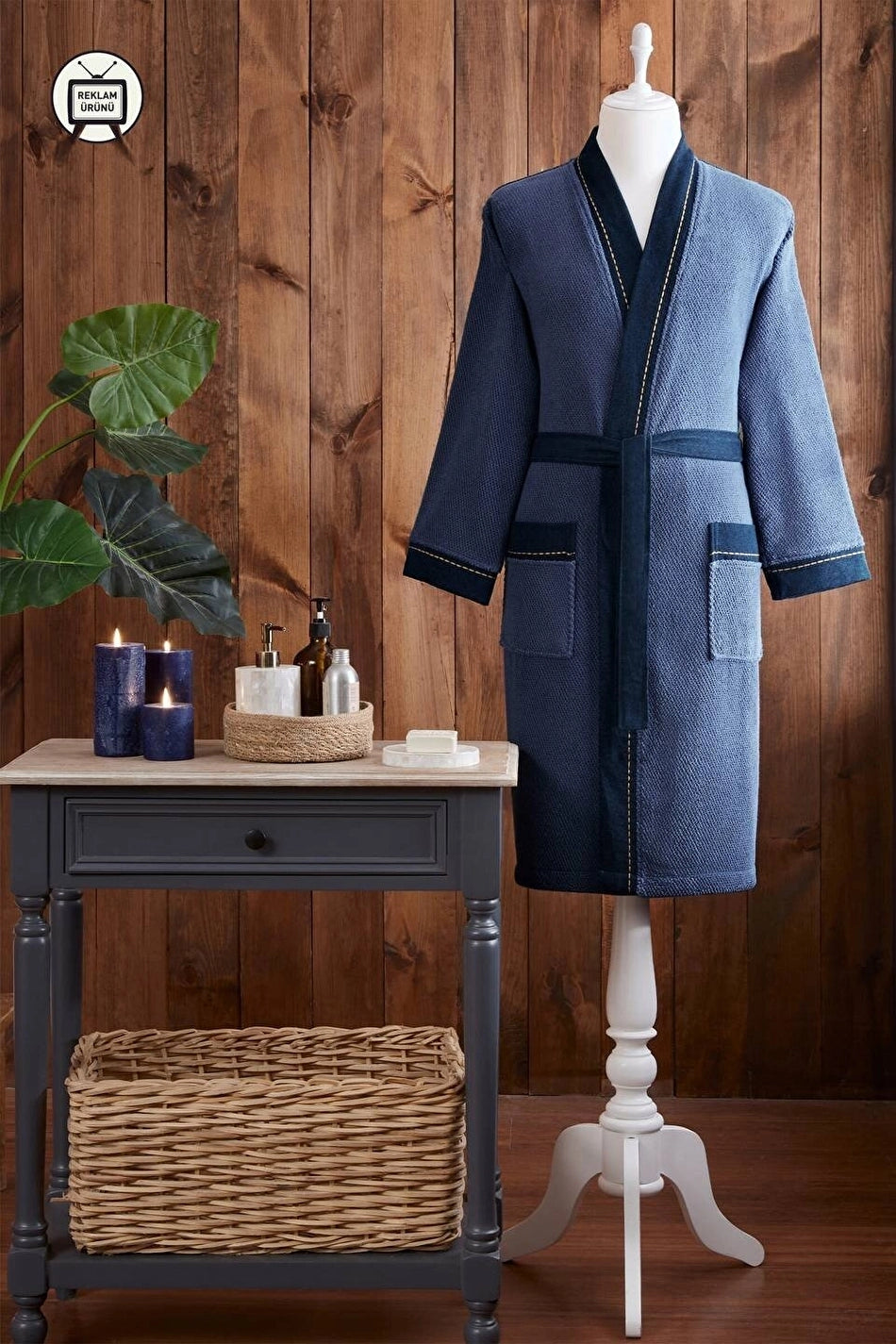 Özdilek
Oregon Maskülen Nakışlı Denim Kimono Bornoz