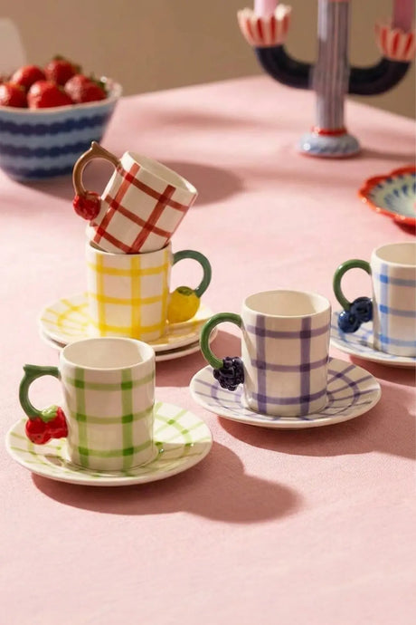 Kitchen Life 12 Parça 6 Kişilik Ekose Desenli Meyve Figürlü Porselen Kahve Fincan Takımı 100 ml