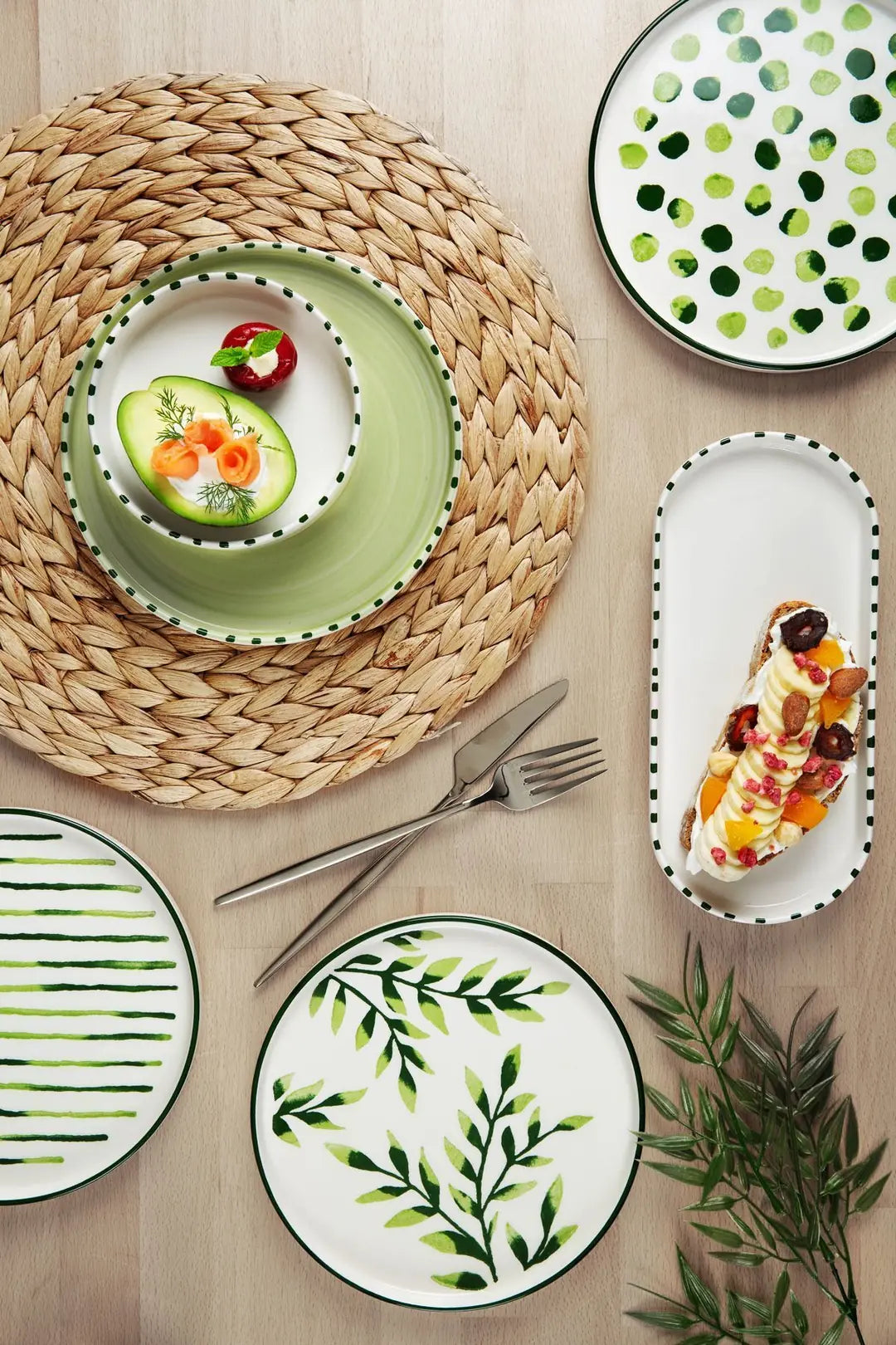 Kitchen Life 22 Parça 12 Kişilik Greentree Stackable Kahvaltı Takımı - Lüx Kahvaltılık Sunum Seti Tabağı