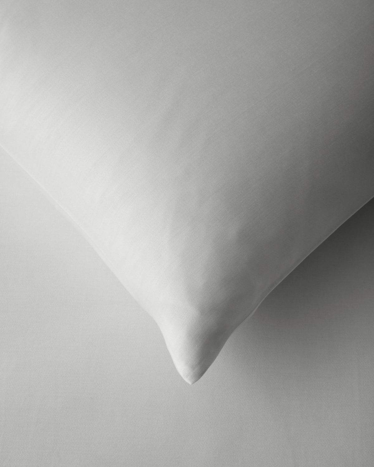 Micell Lyocell Saten Çarşaflı King Size Nevresim Takımı 240x220 cm Açık Gri
